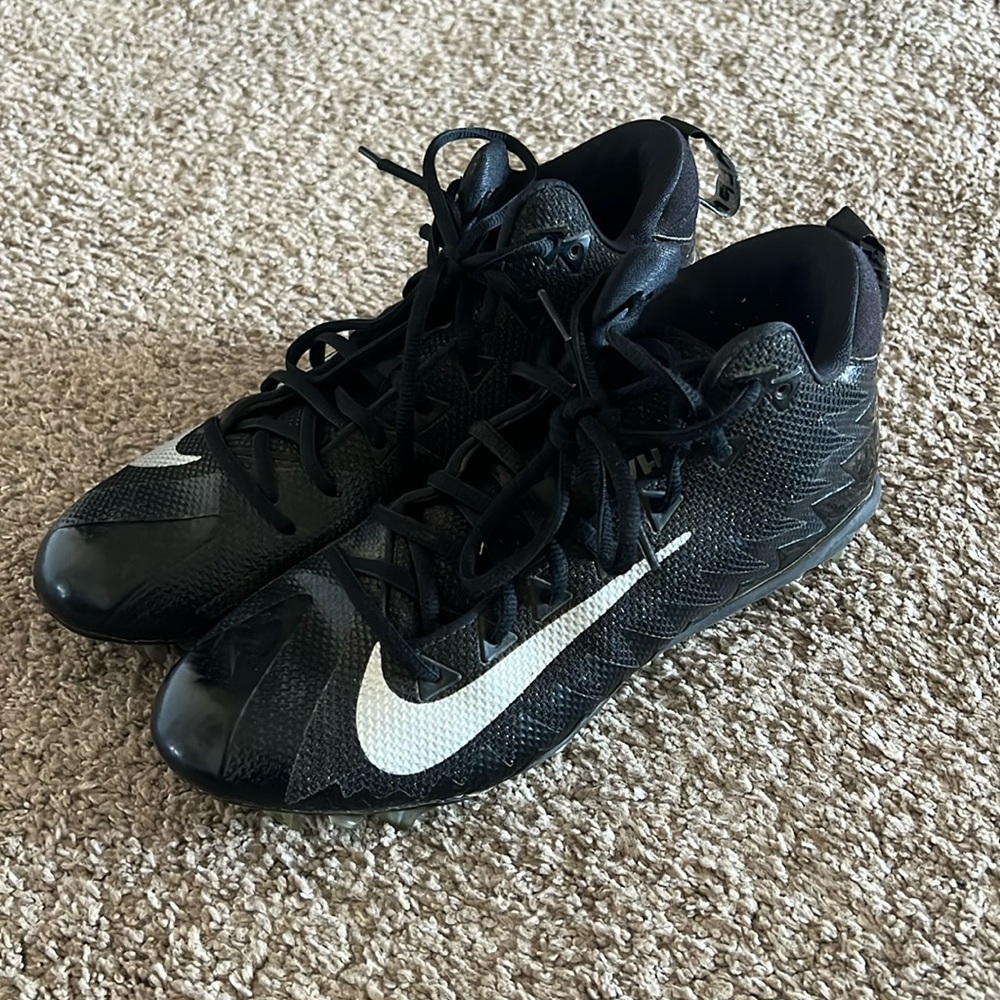 Nike Alpha Menace Pro (Size 8.5)